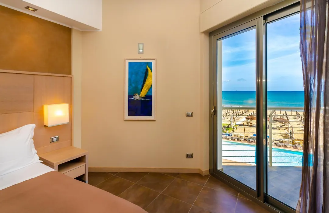 Abruzzo Marina Hotel - Family & Beach Resort-1